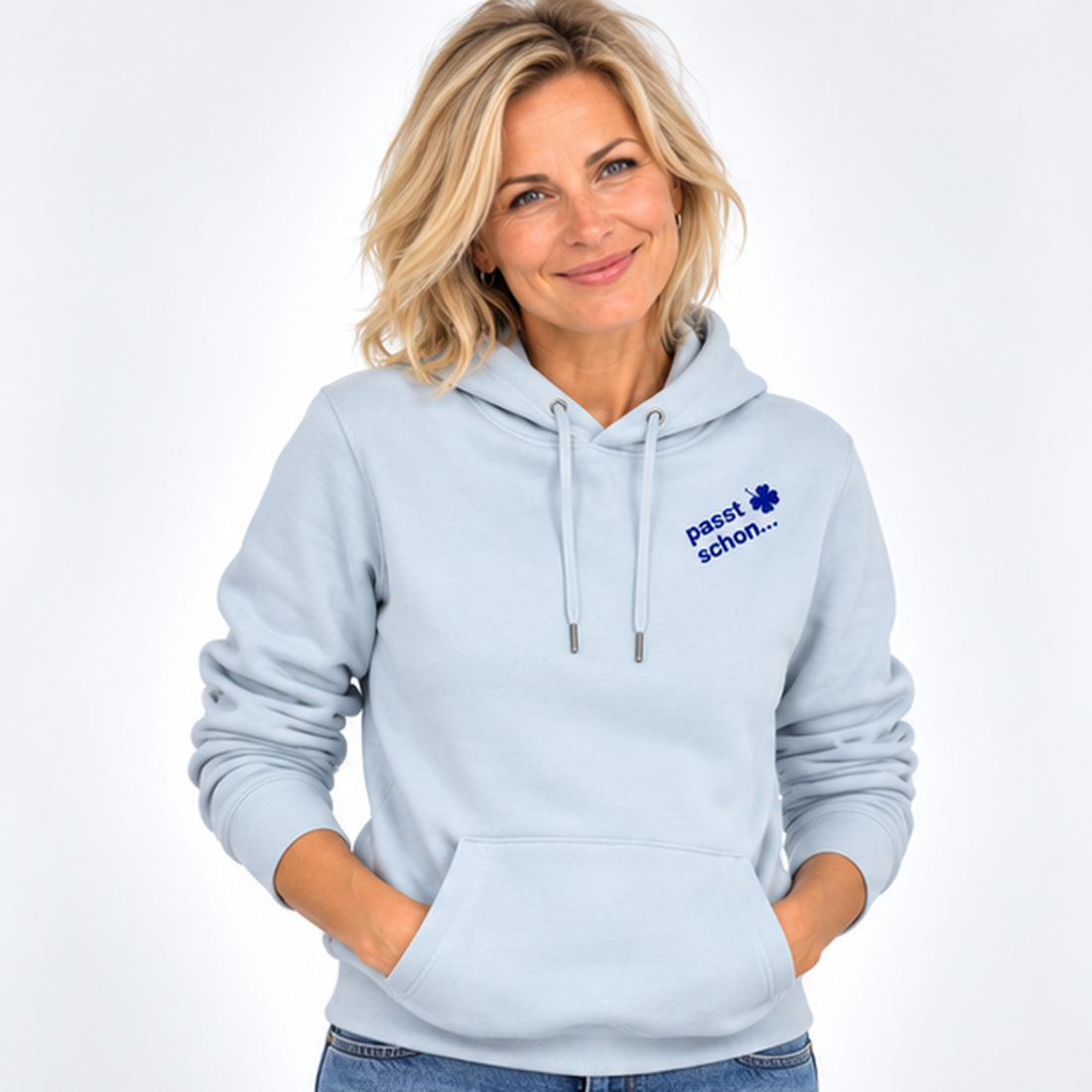 Lisi №6 – Hellblauer Hoodie mit blauem Logodruck