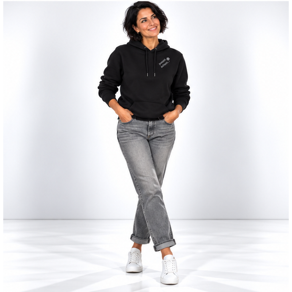 Lisi №2 – Schwarzer Hoodie mit weißem Logodruck
