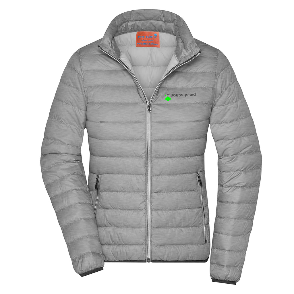 Anita №3 – Silberne, klassisch geschnittene Daunenjacke mit dunkelgrau-grüner Logostickerei