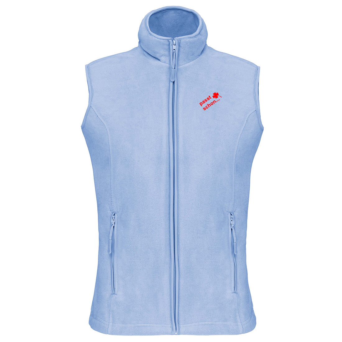 Christl №5 – Hellblaue, leicht taillierte Fleeceweste mit roter Logostickerei