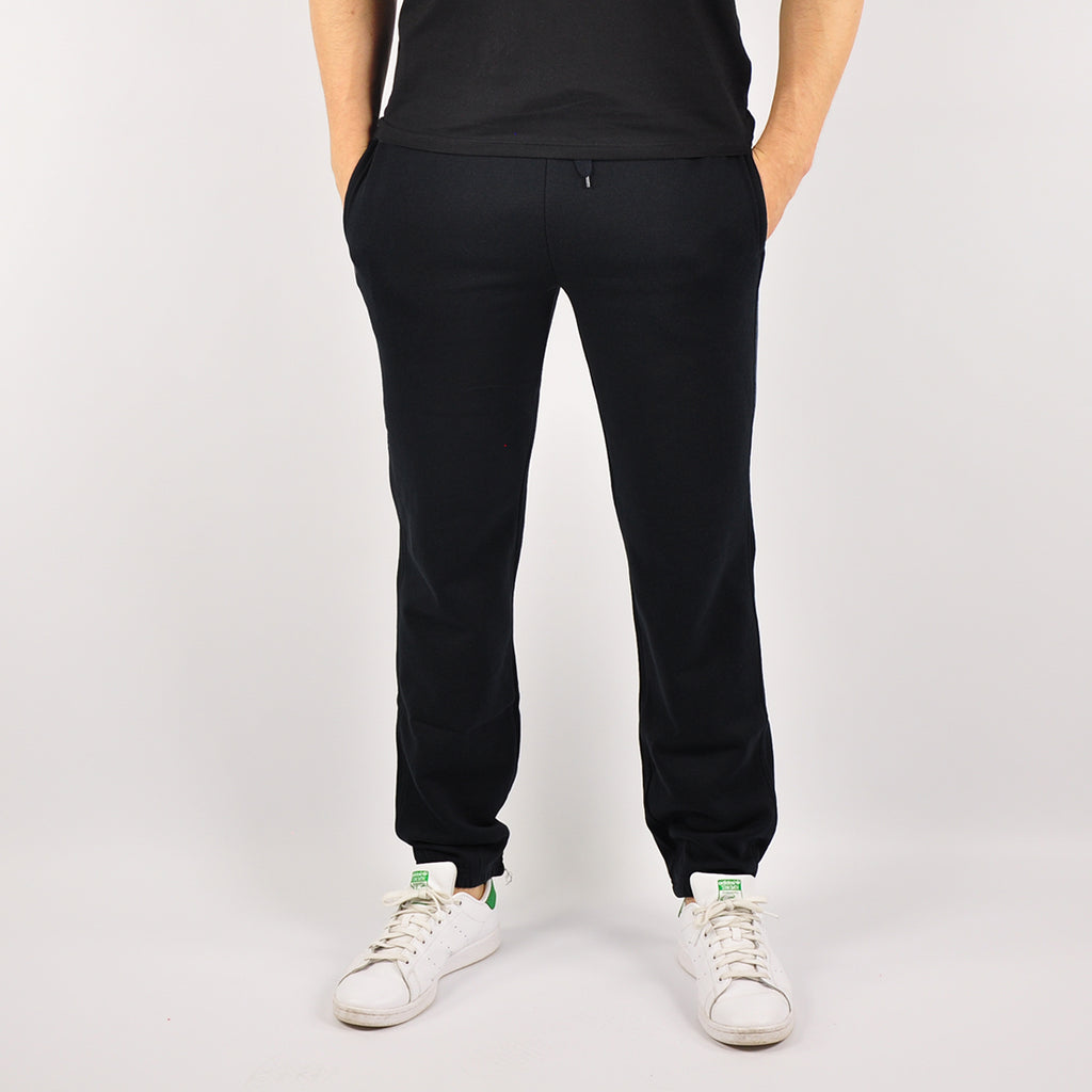 Maxi №2 – Schwarze Jogginghose mit weißem Druck