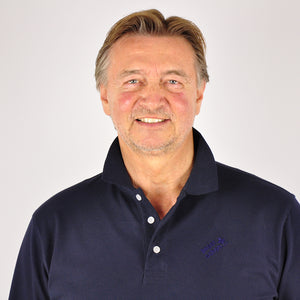 Clemens №3 | Leicht tailliert geschnittenes langarm Poloshirt