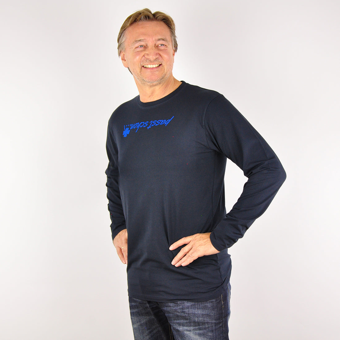Mario №3 | Tailliert geschnittenes langarm T-Shirt