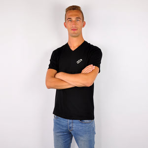 Markus №4 | Leicht tailliert geschnittenes T-Shirt mit V-Ausschnitt