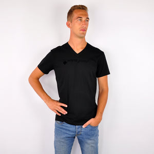 Markus №3 | Leicht tailliert geschnittenes T-Shirt mit V-Ausschnitt