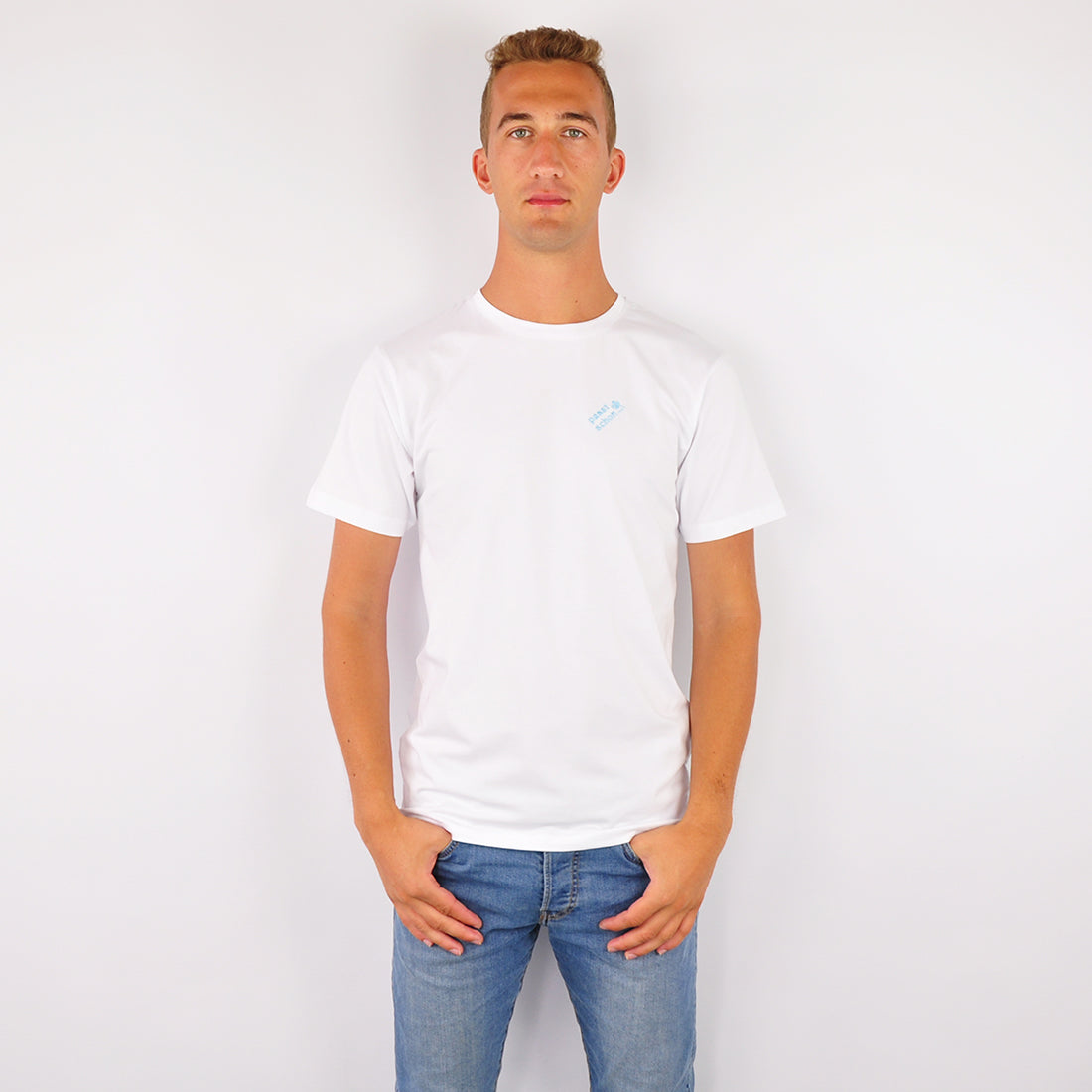 David №2 | Tailliert geschnittenes T-Shirt