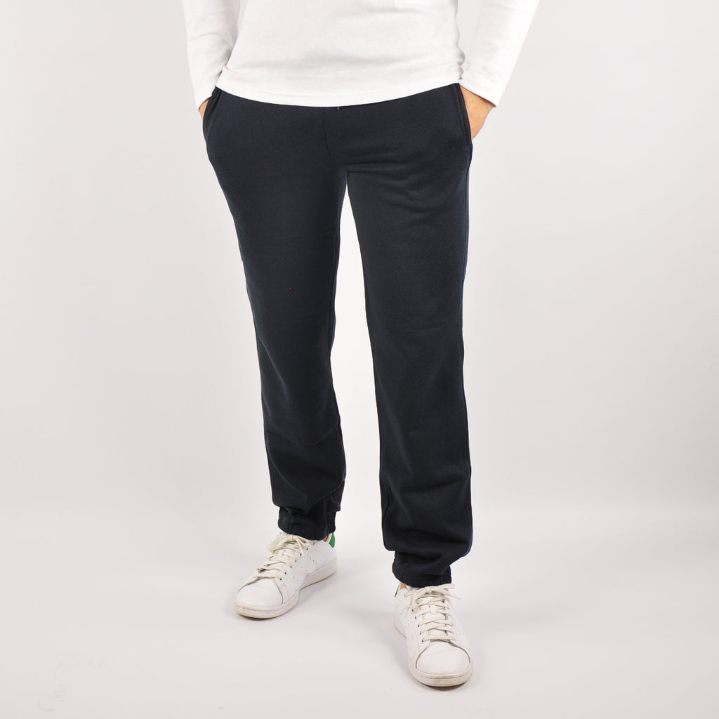 Maxi №3 – Dunkelblaue Jogginghose mit weißem Druck
