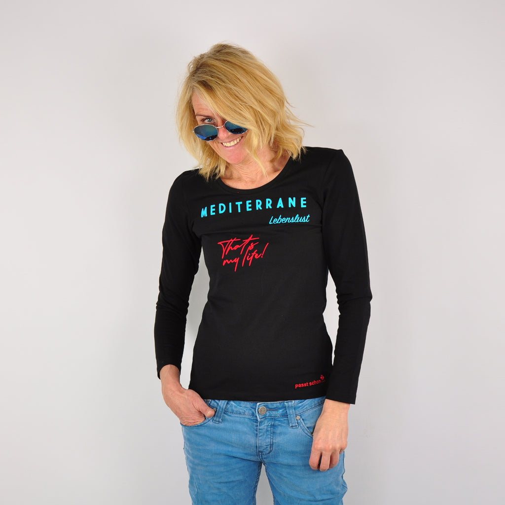 MEDITERRAN Lady №2 – Schwarzes Langarm-T-Shirt mit türkis-rotem Aufdruck